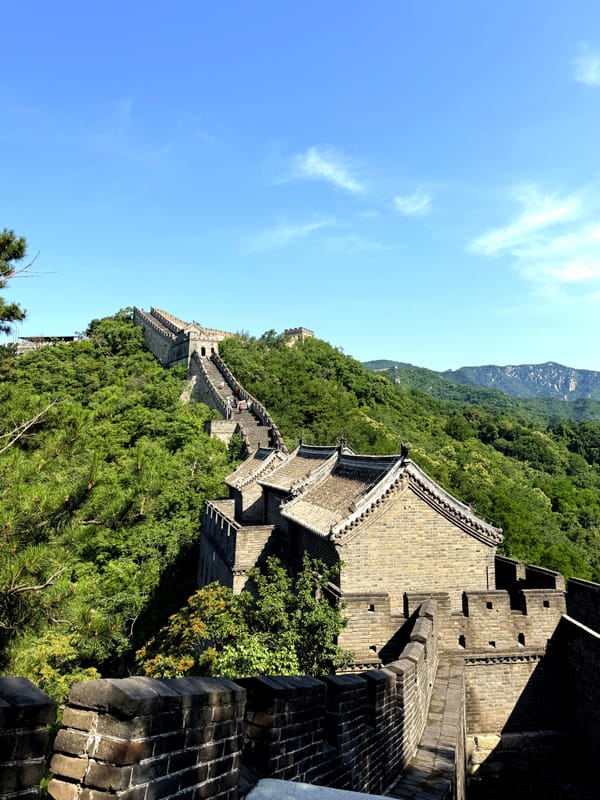 🧱 Stone, Step, Gesture: On Nietzsche, China, and the Aesthetic of Ethics