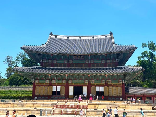 Seeing Korea: On Comparison, Scent, and the Grace of Attention